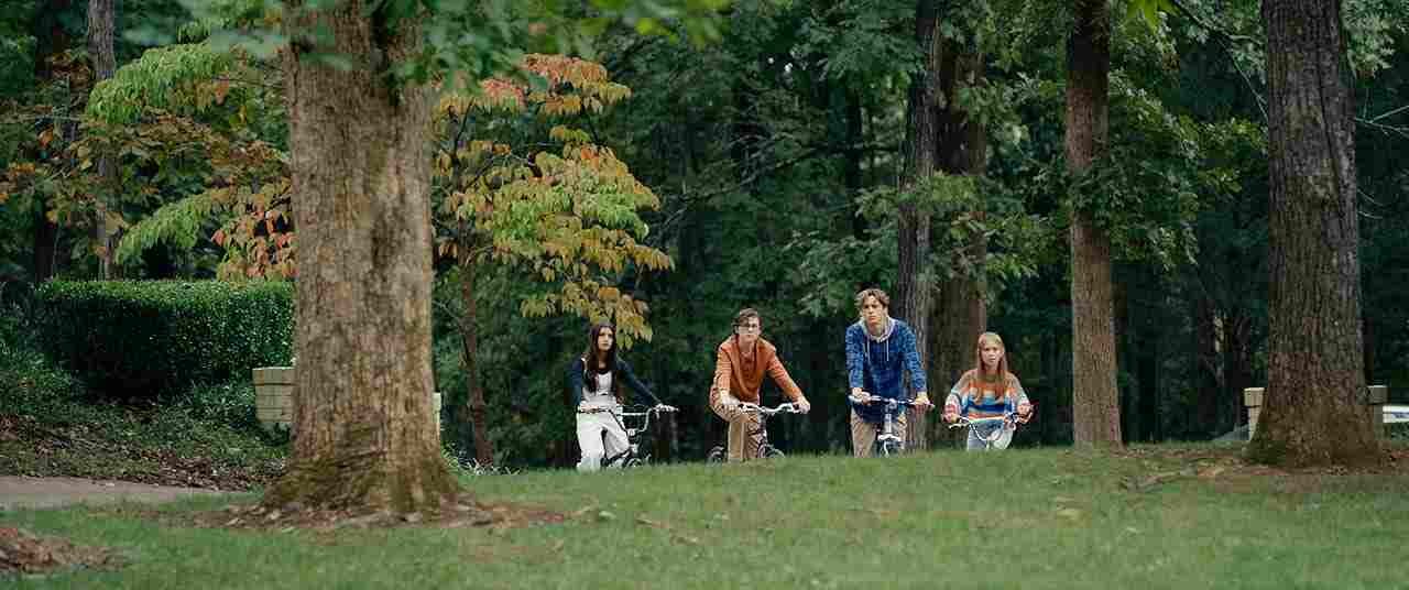 David Dupre, Ella Kaminski, Ayla Bullington, and Brycen Patterson in The Wildman of Shaggy Creek (2025)